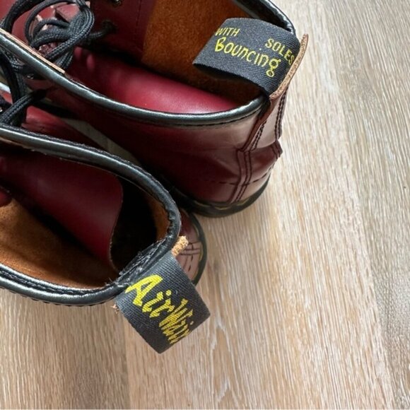 Vintage 1460 Dr. Martens Original Boot Made in England 8 Eye Cherry Red UK 4.5 - Picture 14 of 16
